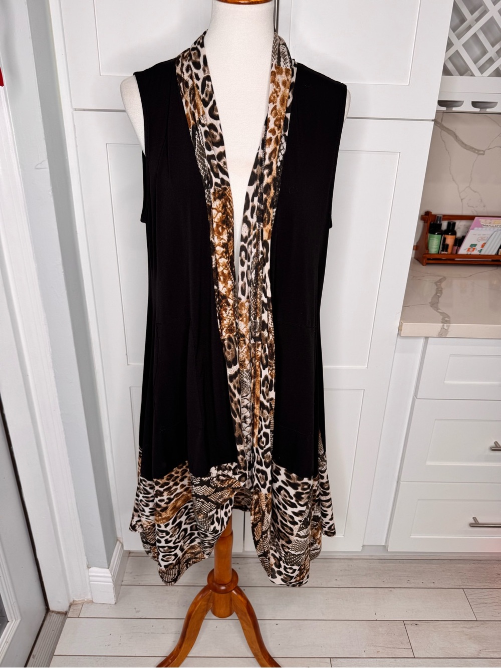 IC By Connie K Women’s Sleeveless Duster Open Front Topper Black Leopard Size M